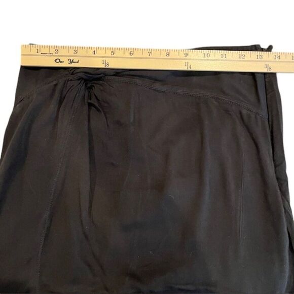 Free People Twist Front Double Layer stretch Mini Skirt Black Side Zip Size 8 - Picture 6 of 8